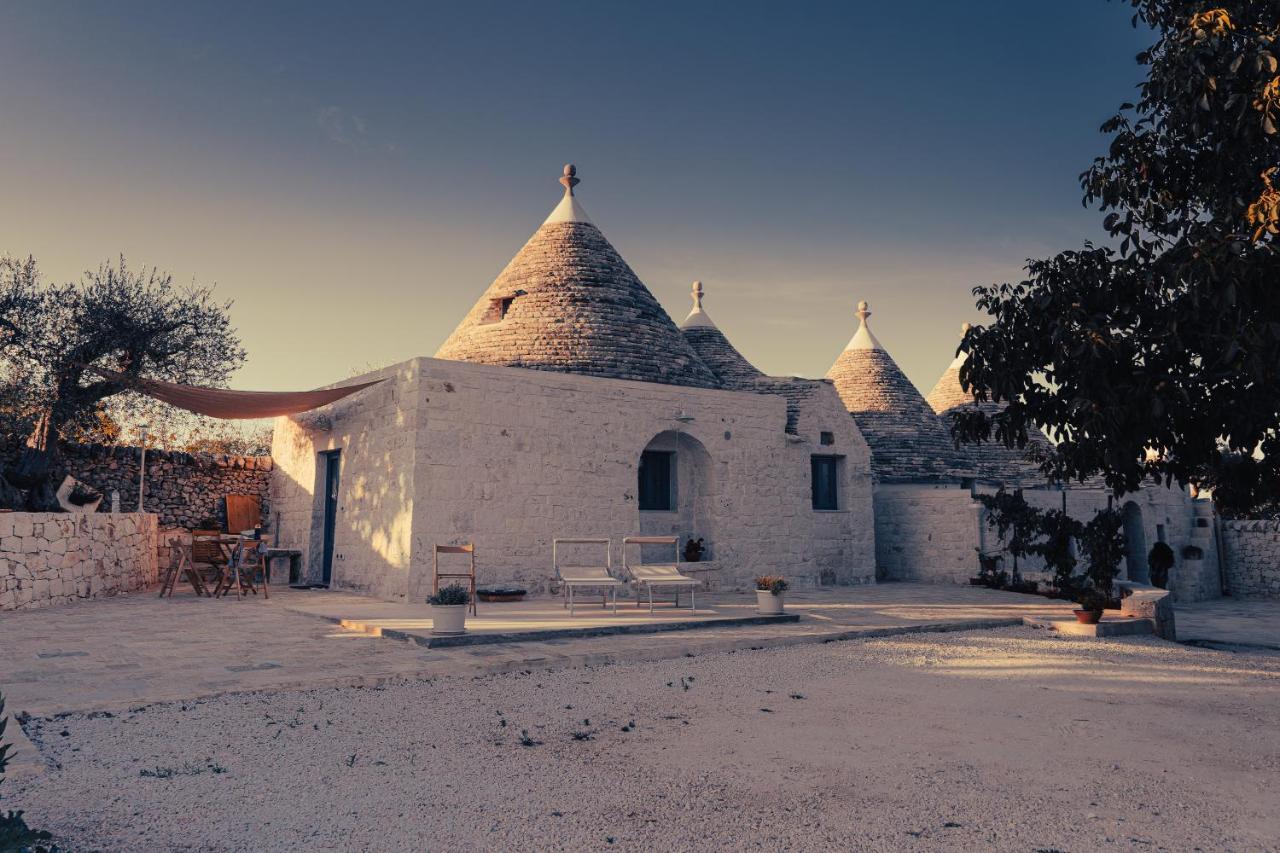 Trullo Il Cantagallo Villa Locorotondo Exterior photo